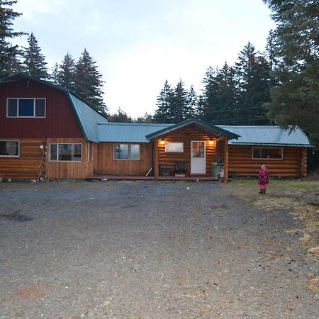 9Th Wave Bed And Breakfast Kodiak Bagian luar foto